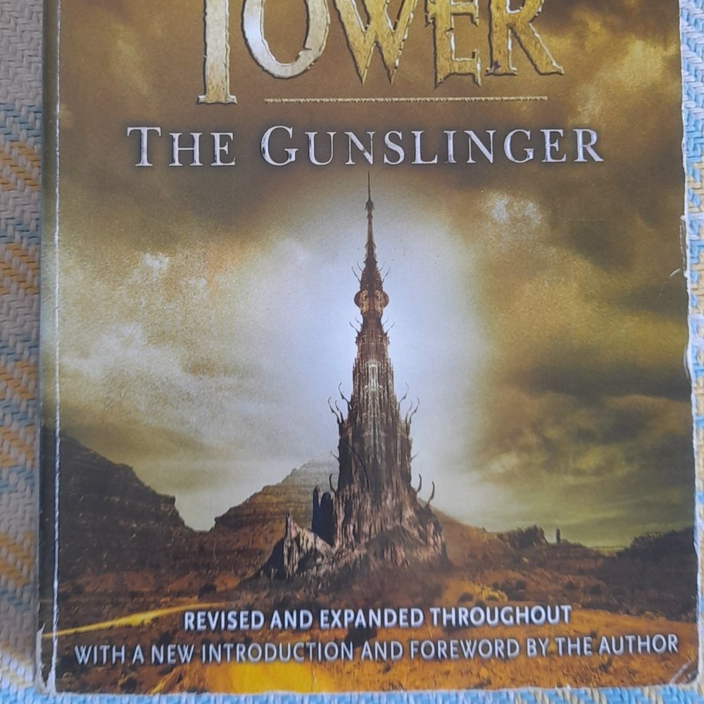 The Dark Tower - The Gunslinger. By Stephen King. - Picture 4 of 4